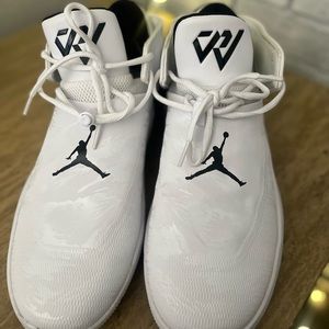 jordan why not zer0.1 metallic silver